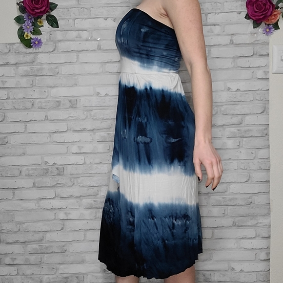 Raviya Blue and White Tie-Dye Summer Dress - Picture 6 of 13